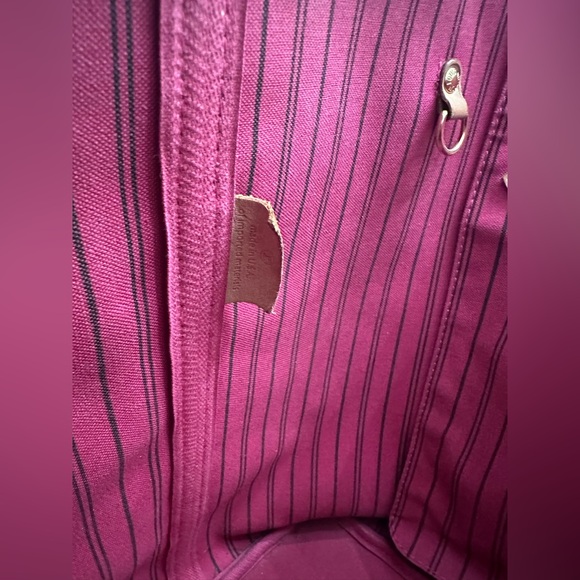 Louis Vuitton Neverfull GM Tote - Picture 10 of 11